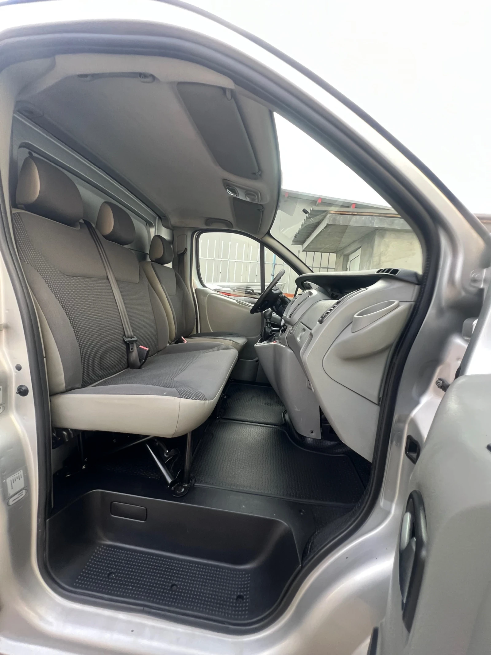 Opel Vivaro Long / * 179 000* /   | Mobile.bg   14