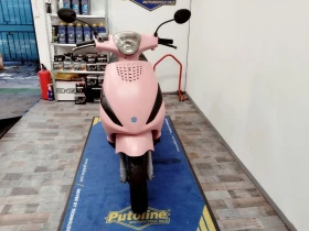     Piaggio Zip 49cc.