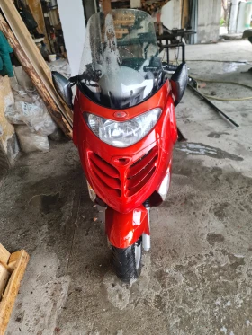     Kymco Grand Dink