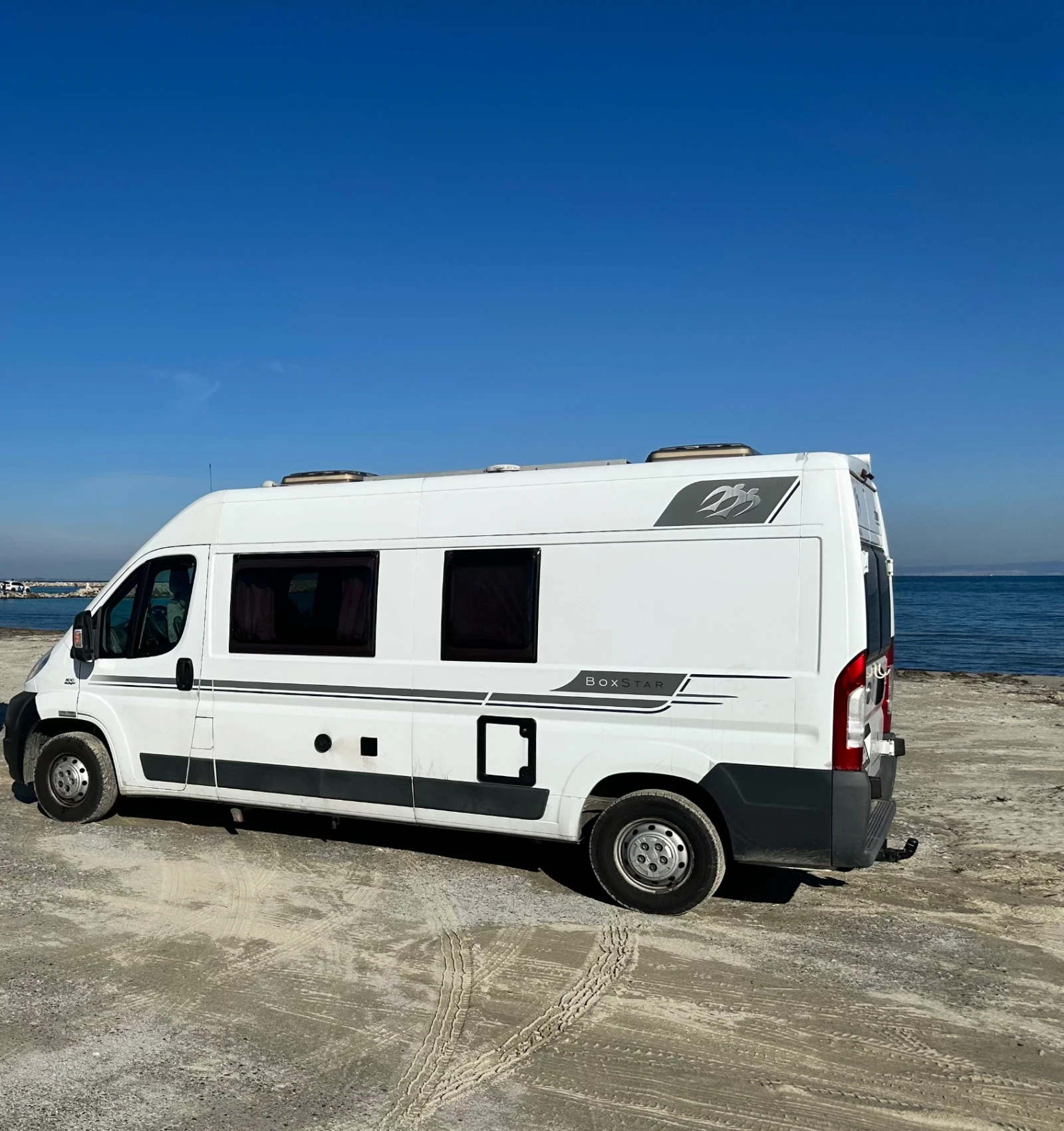 Кемпер Knaus BoxStar, снимка 2 - Каравани и кемпери - 54247727