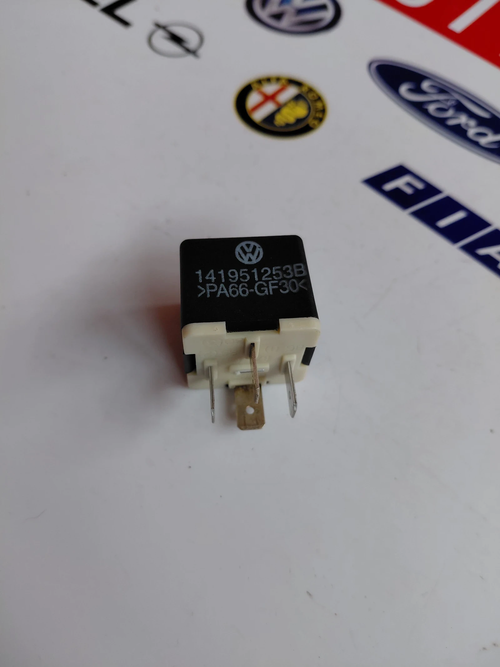 141951253B ���� 53 �� VW, AUDI, SEAT, SKODA   141951253B | Mobile.bg � ����������� 3