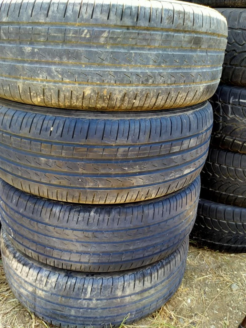 Гуми Летни 235/60R18, снимка 1 - Гуми и джанти - 33600849