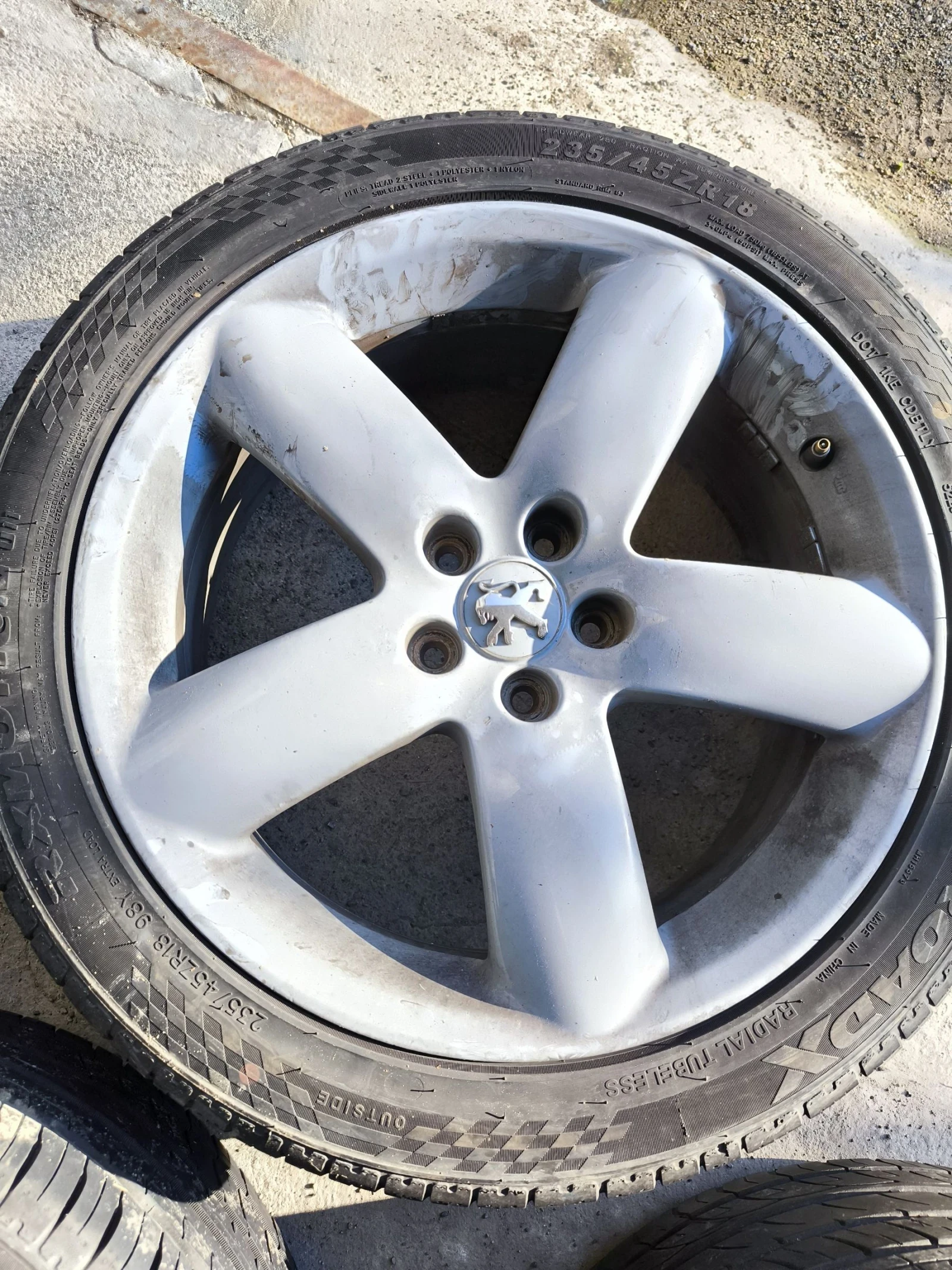 ���� � ������ 235/45R18 �� Peugeot 407 | Mobile.bg � ����������� 5