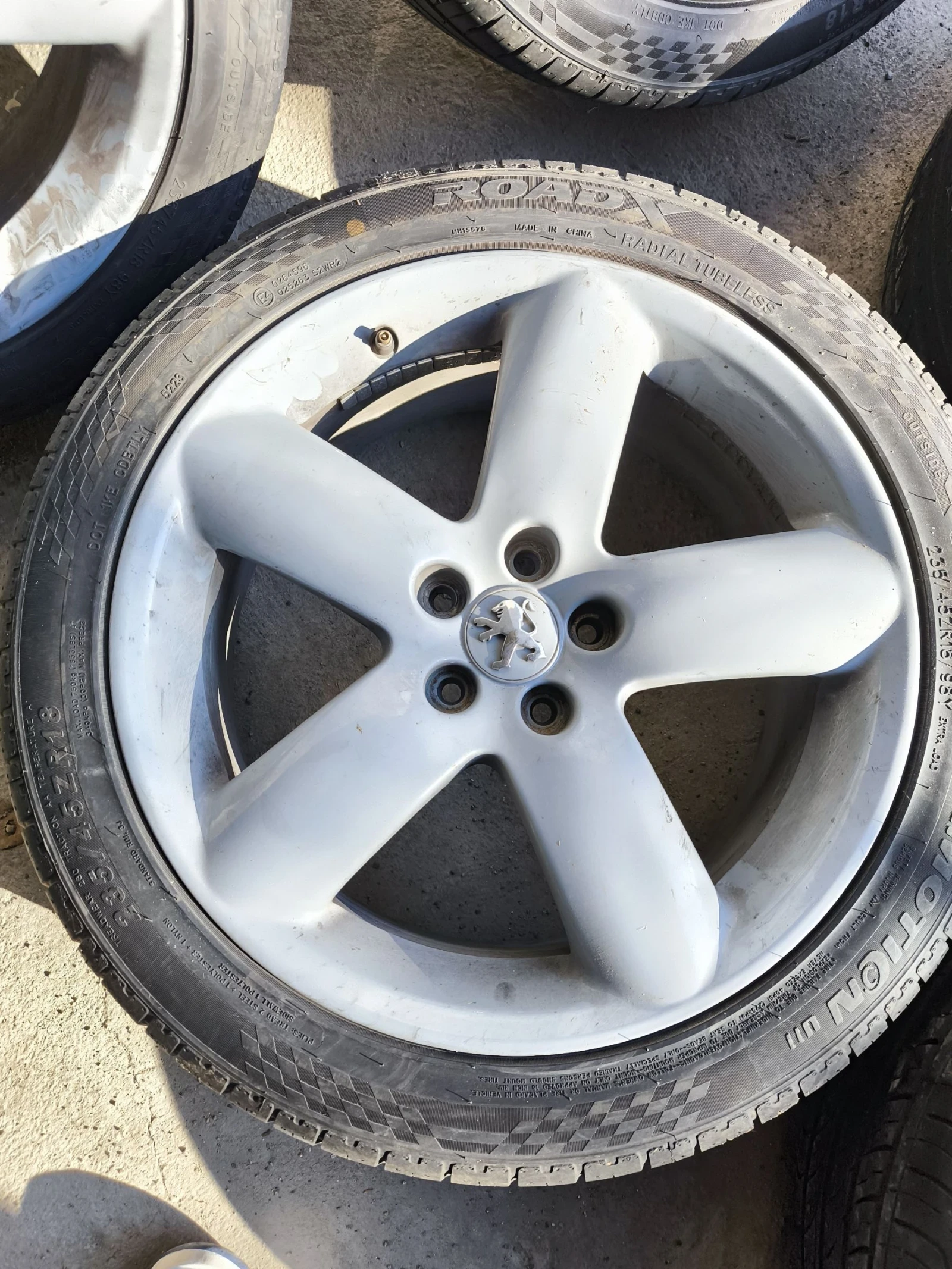 ���� � ������ 235/45R18 �� Peugeot 407 | Mobile.bg � ����������� 4
