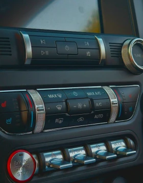 Ford Mustang GT/CS, снимка 13