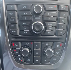 Opel Astra 1.4i-140 к.с. Навигация-Серв.история-6-скорости-, снимка 12