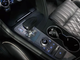 Genesis G70 2.0 Automatic, снимка 12