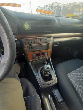 Audi A4 1, 8 Турбо Газ /бензин , снимка 11 - Автомобили и джипове - 42687028
