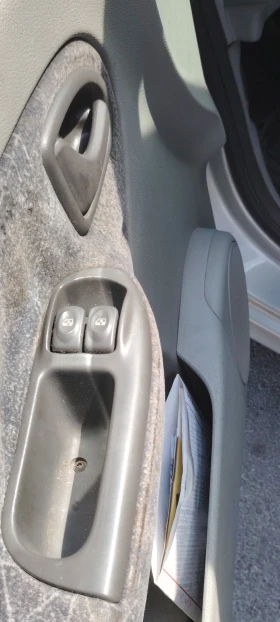 Обява за продажба на Renault Scenic ~4 000 лв. - изображение 8