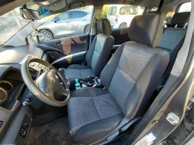 Toyota Corolla verso, снимка 15