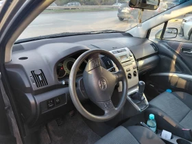 Toyota Corolla verso, снимка 7