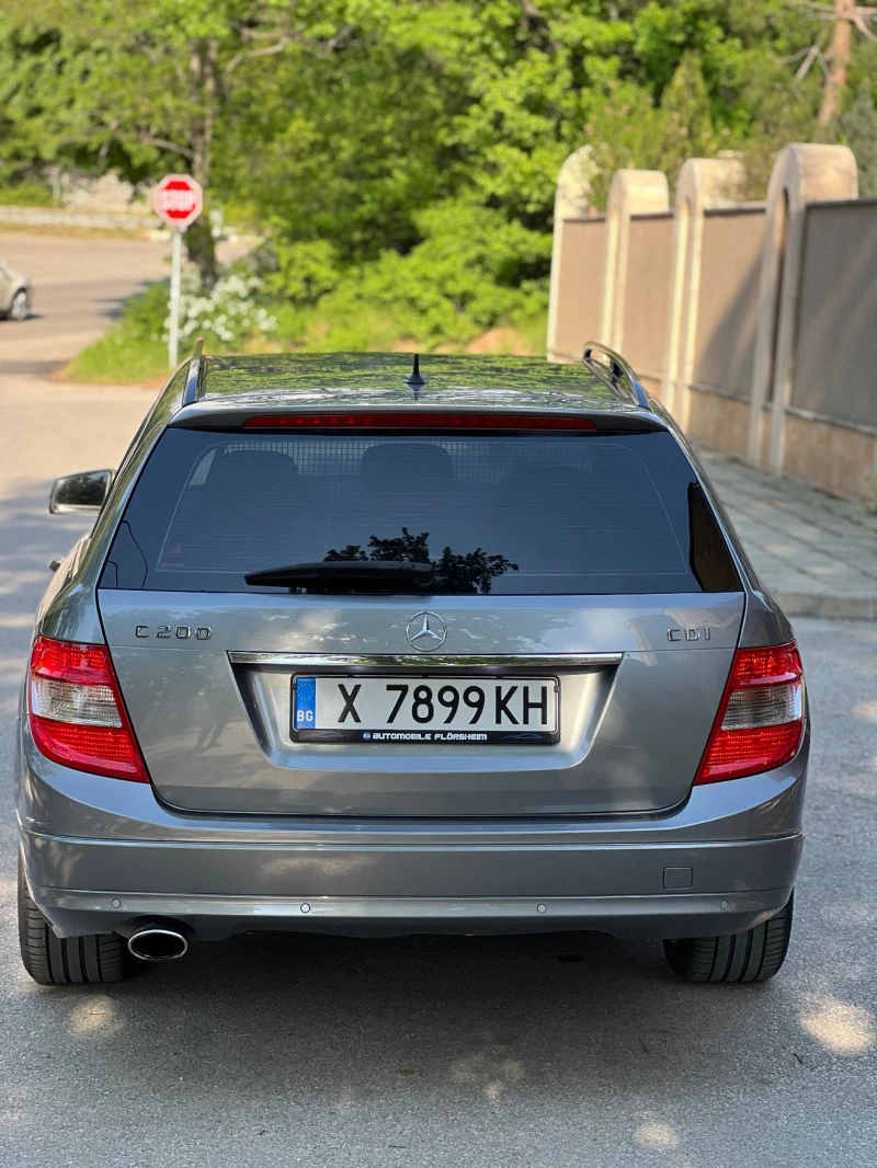 Mercedes-Benz C 200, снимка 10 - Автомобили и джипове - 48537906