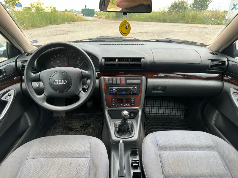 Audi A4, снимка 8 - Автомобили и джипове - 46447641
