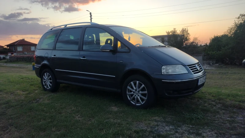 VW Sharan, снимка 8 - Автомобили и джипове - 47252808