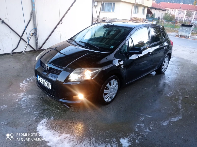 Toyota Auris Дизел, снимка 5 - Автомобили и джипове - 47763318