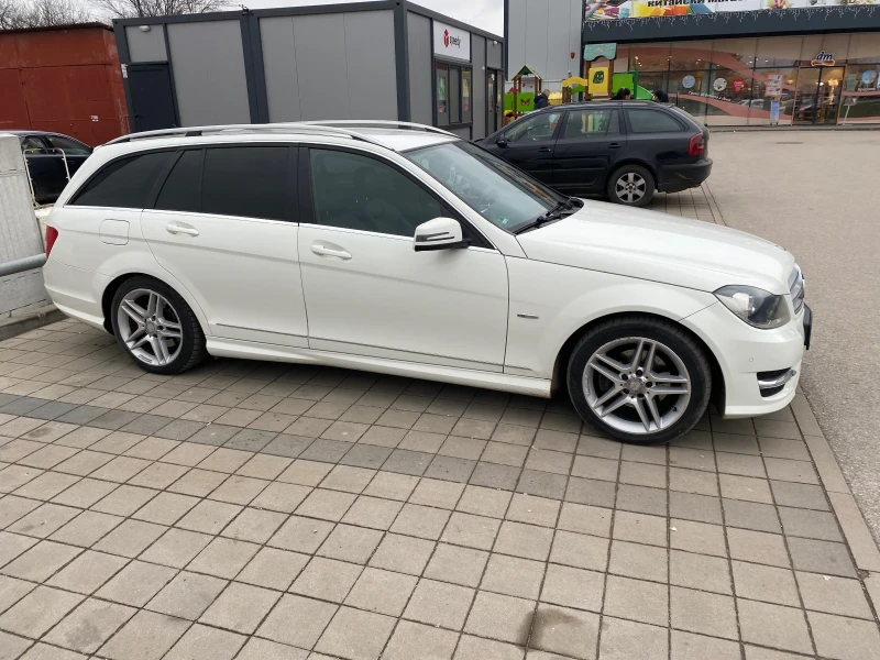 Mercedes-Benz C 220 AMG Lain, снимка 6 - Автомобили и джипове - 48240661