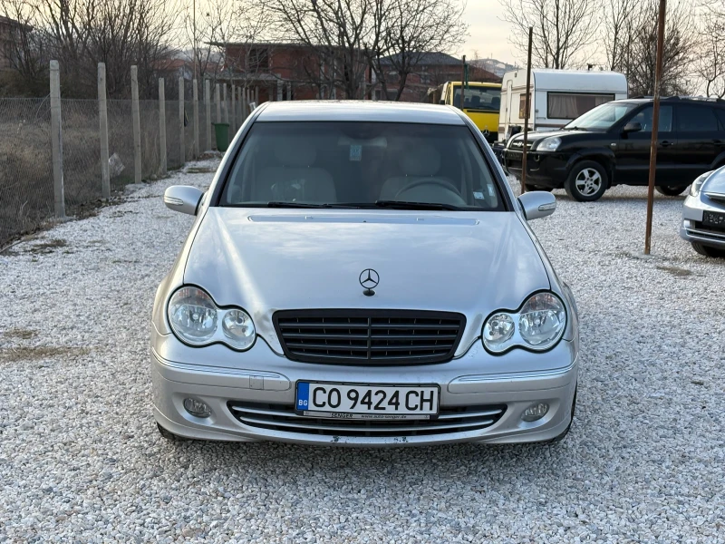 Mercedes-Benz C 200 Feyslift Gaz Benzin, снимка 3 - Автомобили и джипове - 49168984