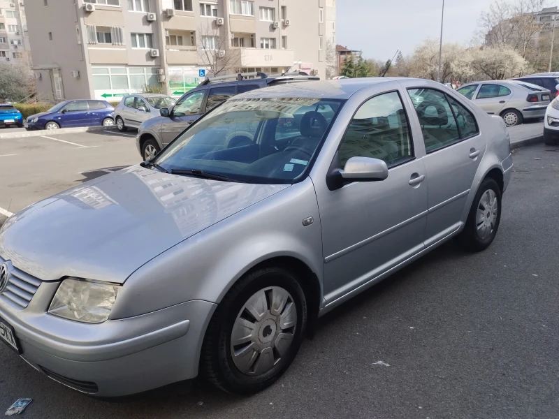 VW Bora, снимка 3 - Автомобили и джипове - 49506248