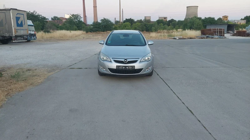 Opel Astra * GERMANY* DIESEL* 1.7* 6 СКОРОСТИ , снимка 6 - Автомобили и джипове - 52446643