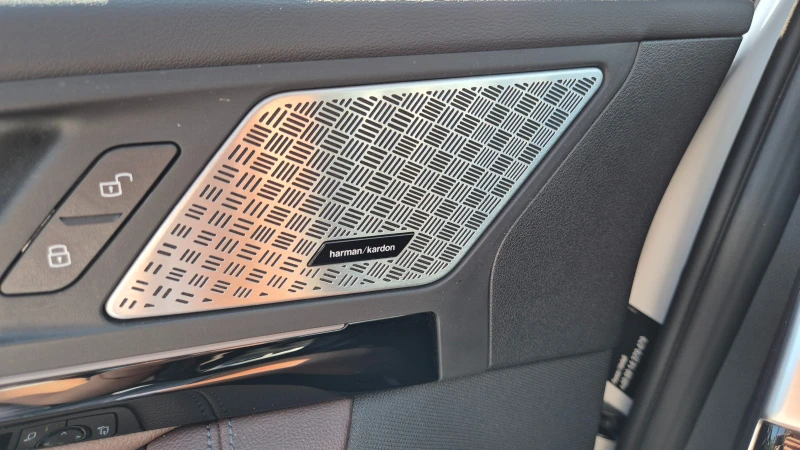 BMW 2 Active Tourer 218i, снимка 17 - Автомобили и джипове - 51547682