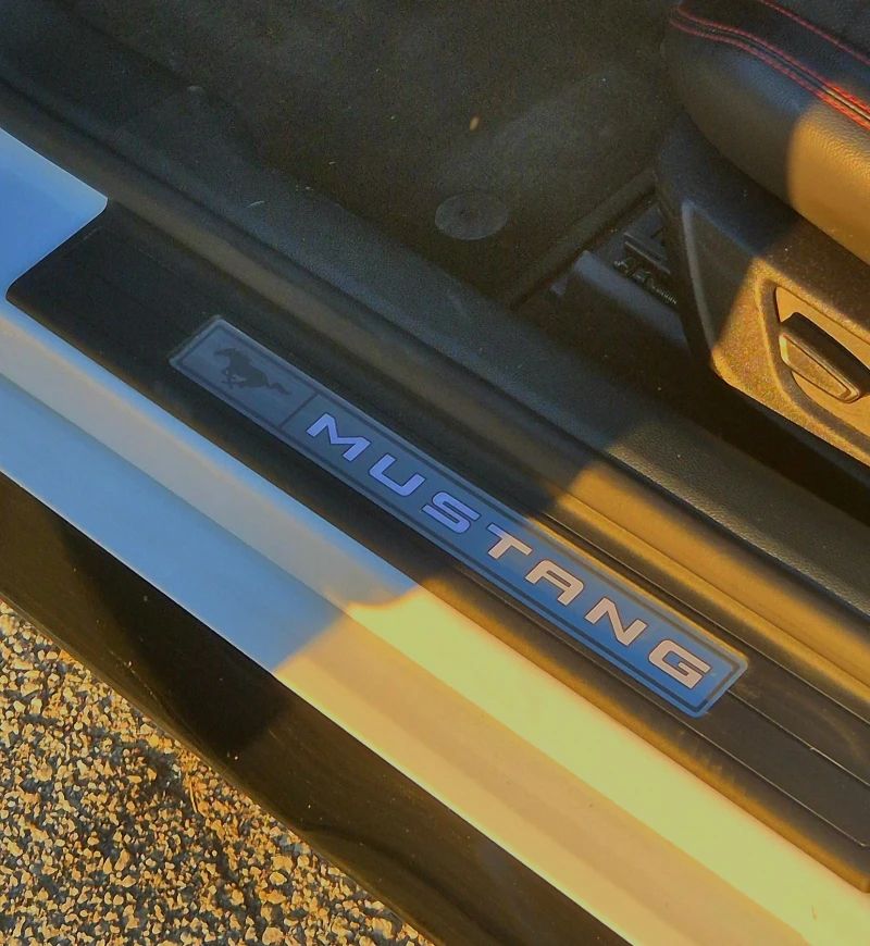 Ford Mustang GT/CS, снимка 10 - Автомобили и джипове - 51851492