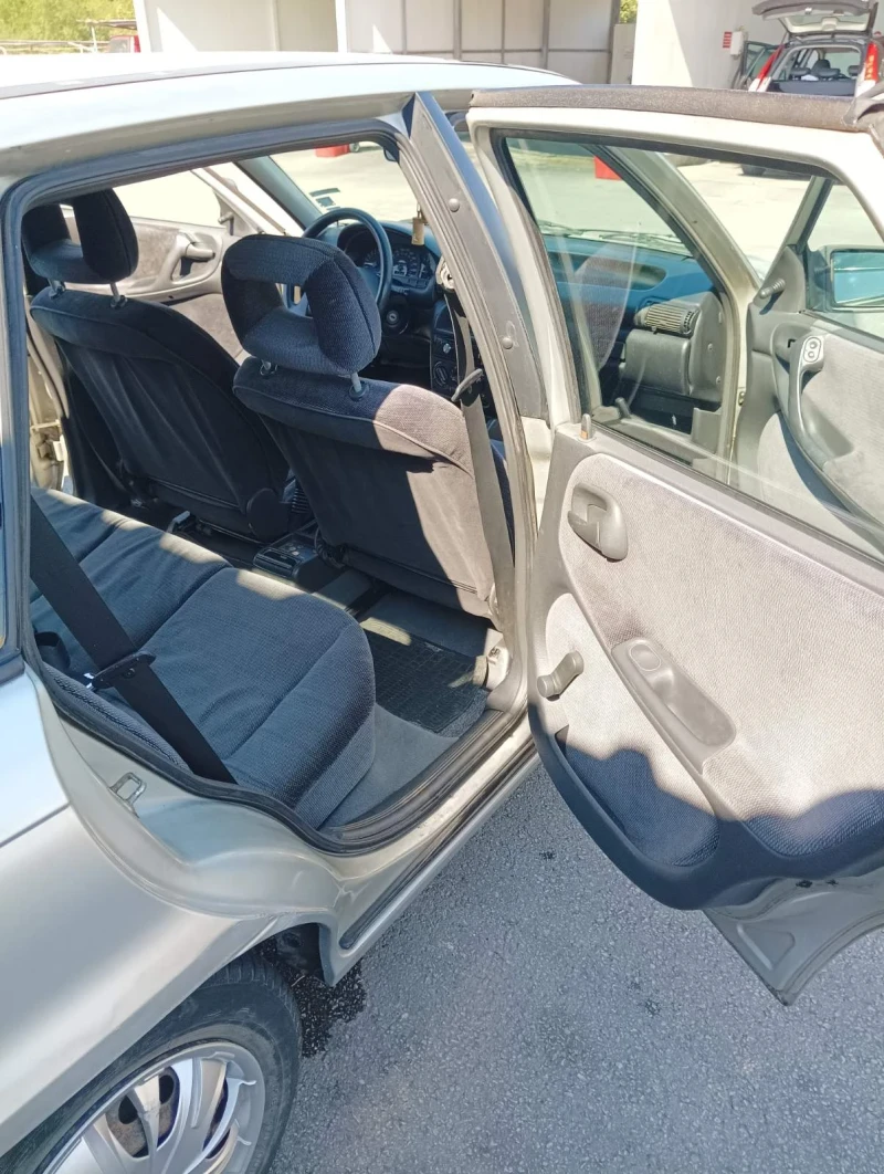 Opel Astra, снимка 3 - Автомобили и джипове - 52949425