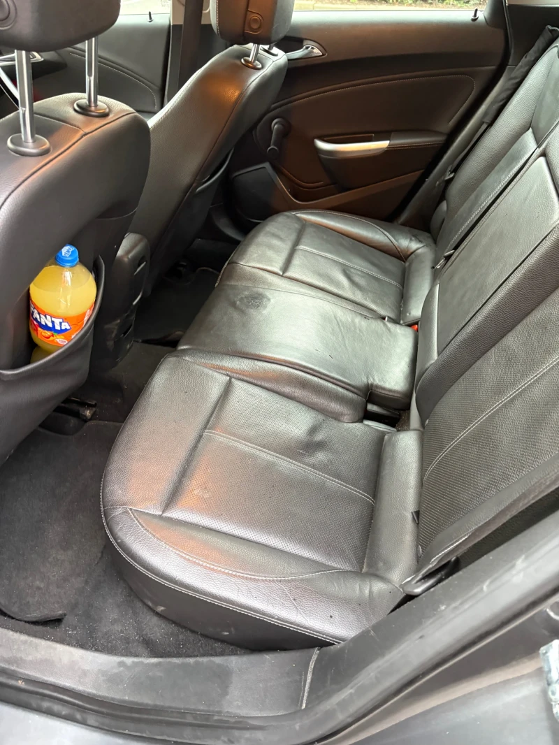Opel Astra Опел Астра 1.7cdti /Кожа, снимка 6 - Автомобили и джипове - 52956552