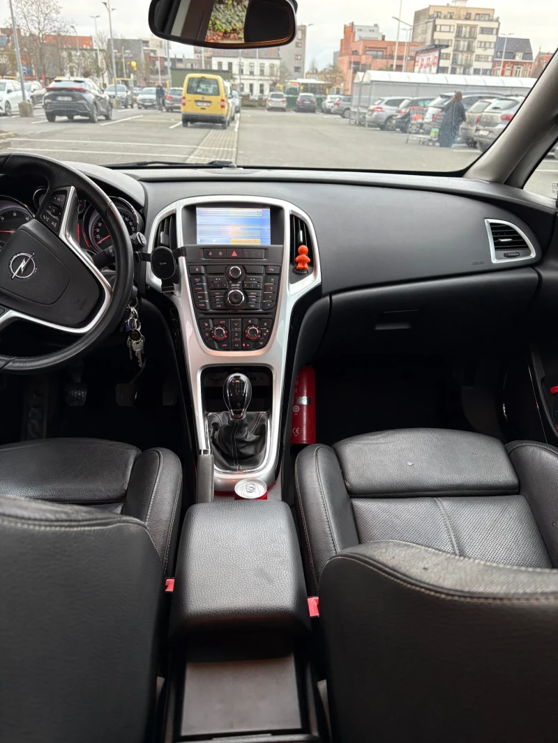 Opel Astra Опел Астра 1.7cdti /Кожа, снимка 5 - Автомобили и джипове - 52956552