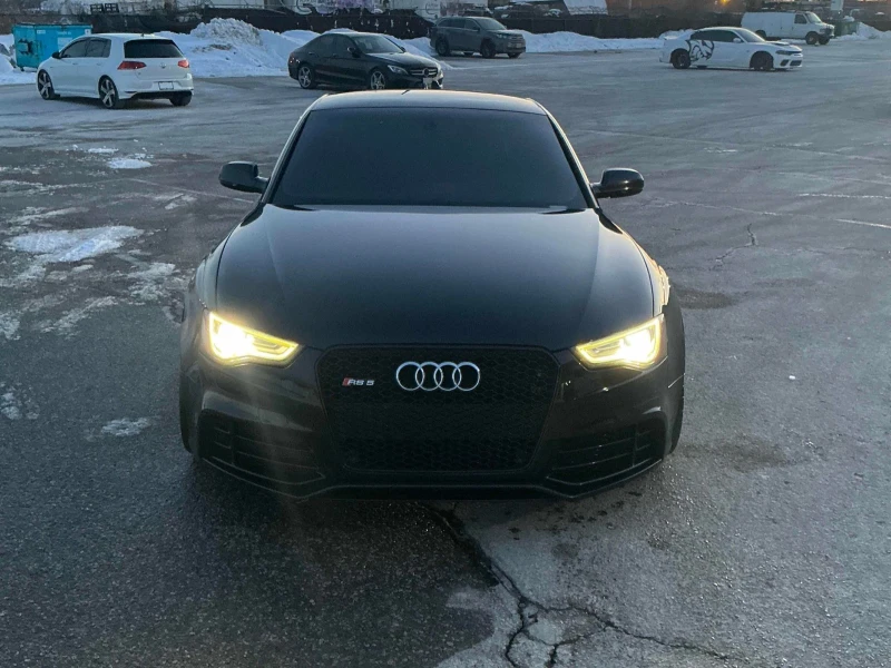 Audi Rs5  С РЕГИСТРАЦИЯ & АВТО КРЕДИТ , снимка 3 - Автомобили и джипове - 53382186