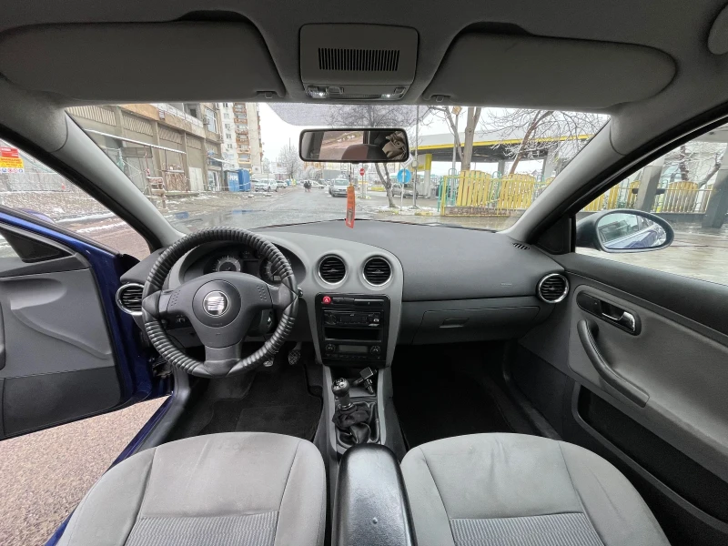 Seat Ibiza, снимка 7 - Автомобили и джипове - 53593405