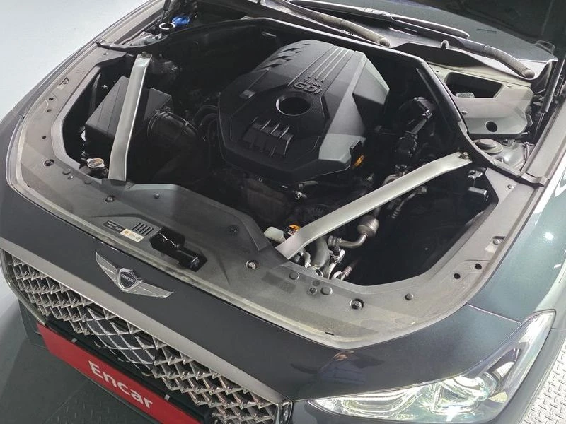 Genesis G70 2.0 Automatic, снимка 17 - Автомобили и джипове - 55598175