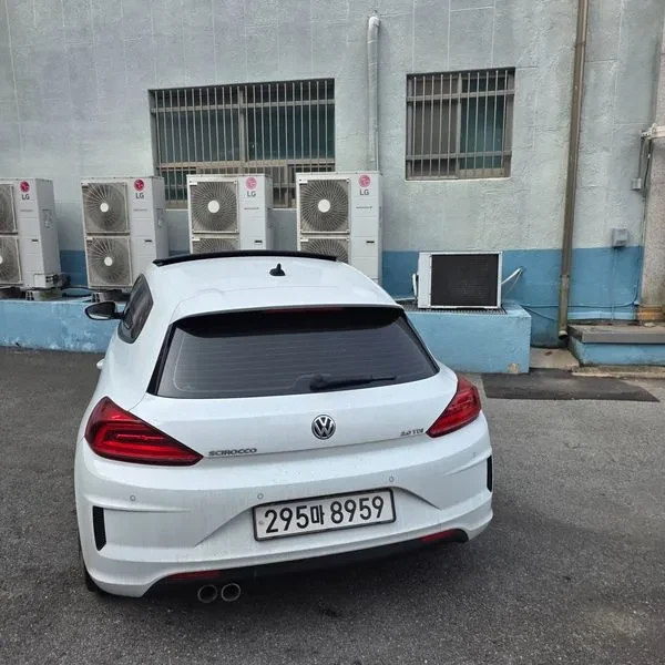 VW Scirocco 2.0 Tdi R-Line | Mobile.bg � ����������� 12