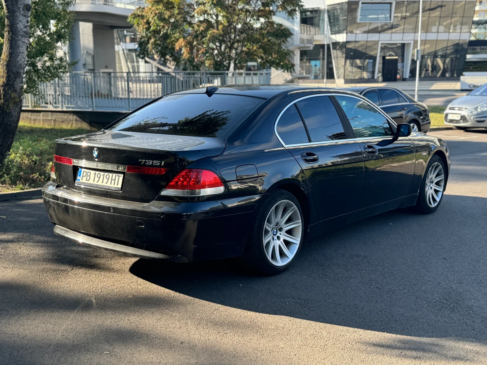 BMW 735  - изображение 4