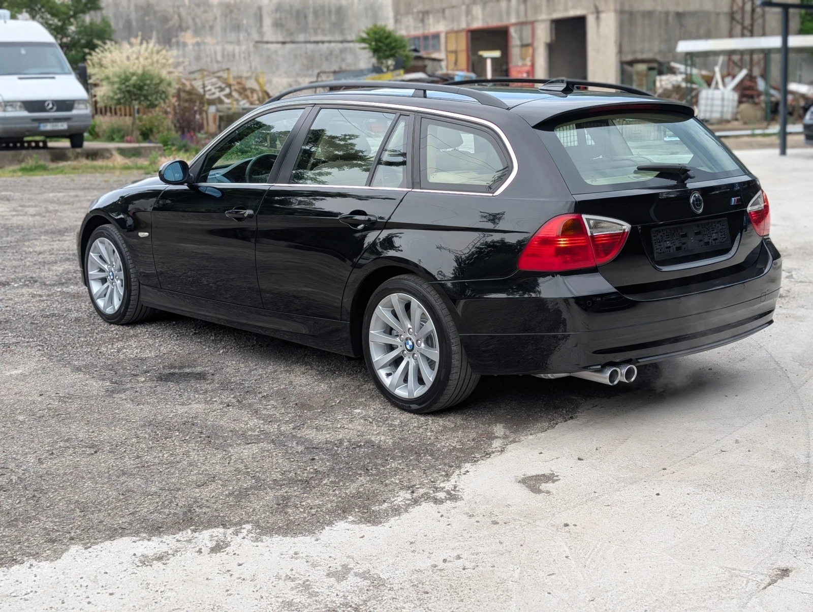 BMW 330 330xi Tour E91 - изображение 4