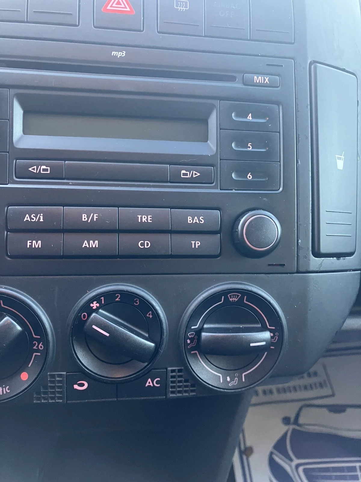 VW Polo  - изображение 10