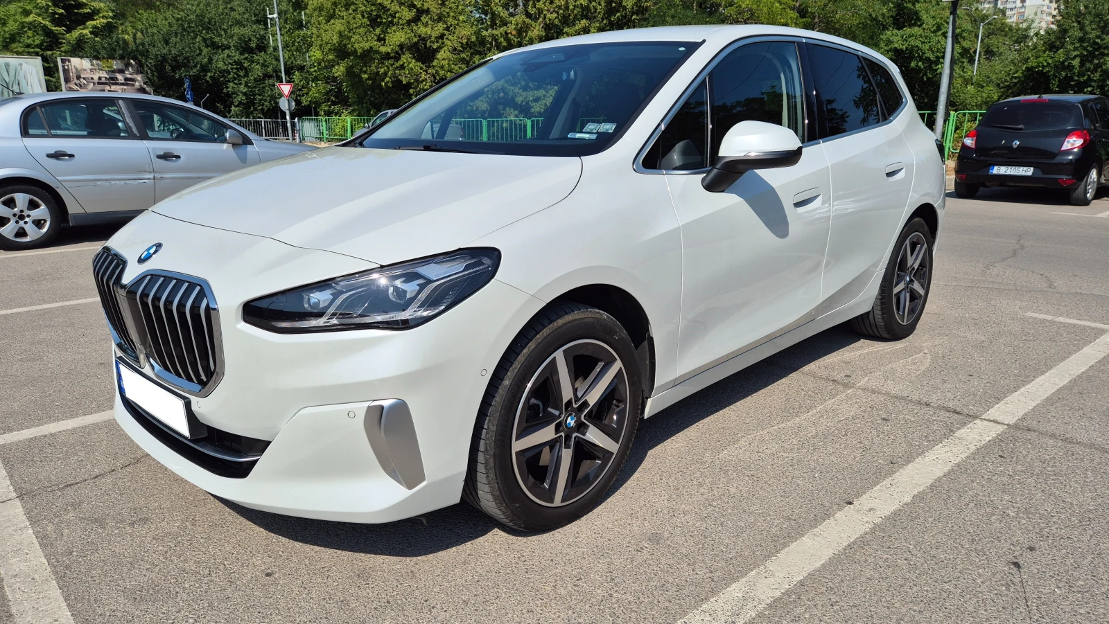 BMW 2 Active Tourer 218i - изображение 2