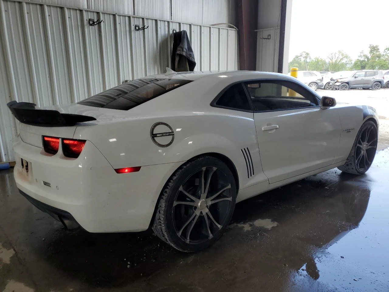 Chevrolet Camaro SS - изображение 6