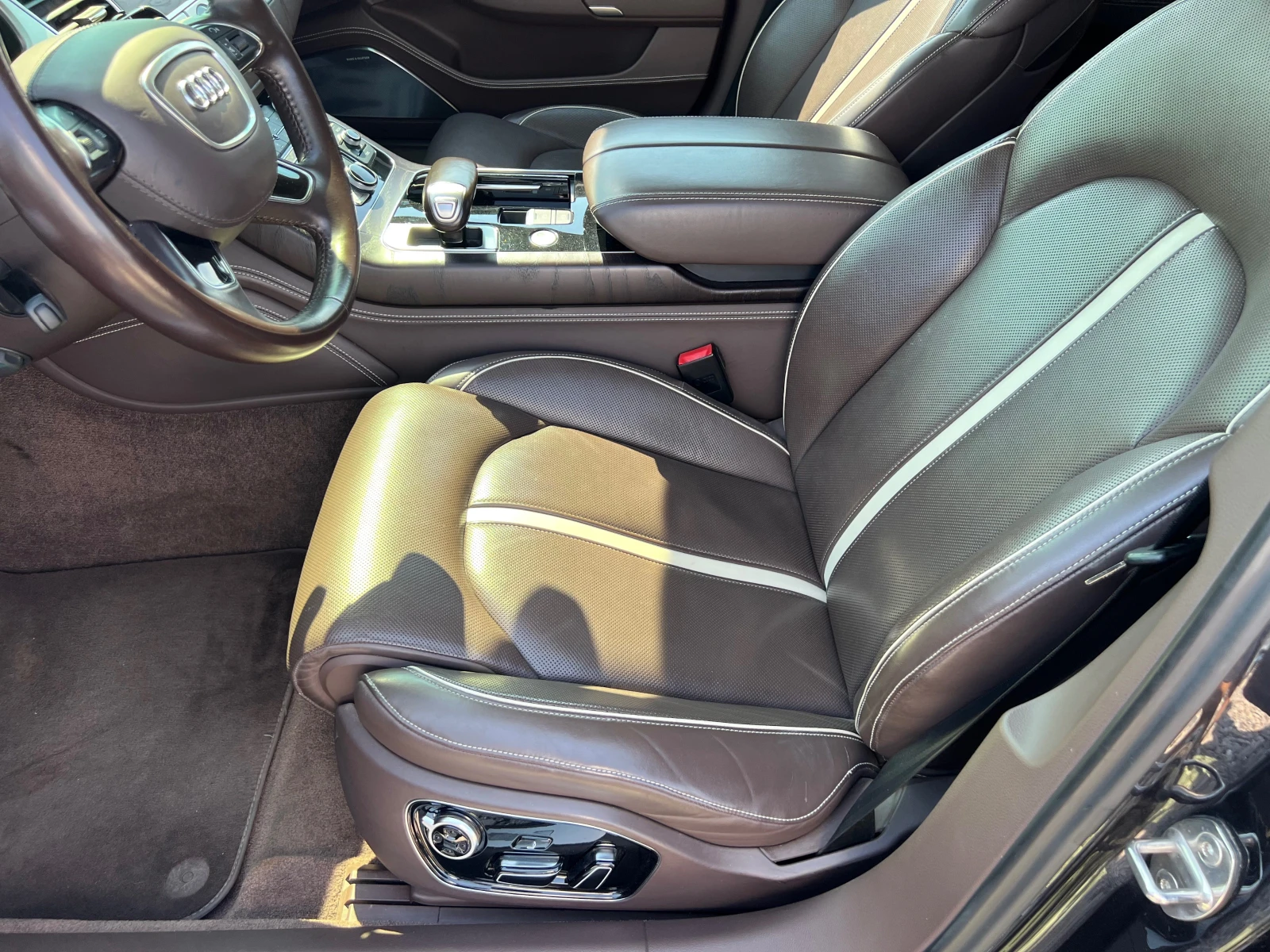 Audi A8 4.2 MATRIX B&O - изображение 9