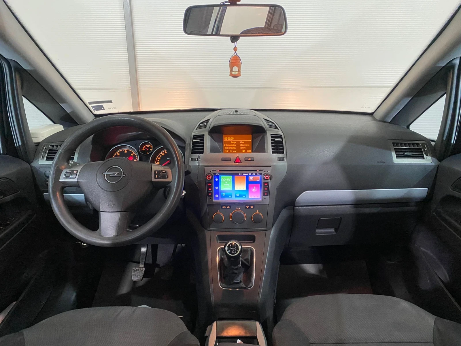 Opel Zafira  - изображение 8