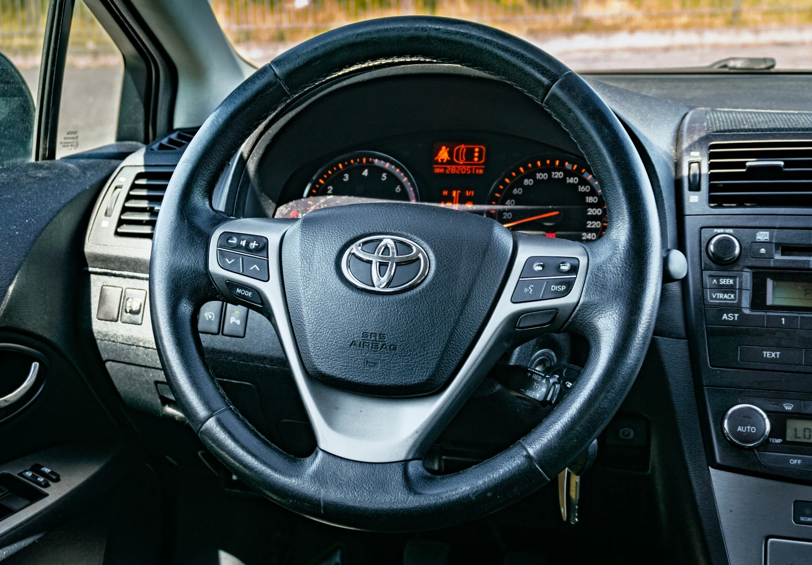 Toyota Avensis 1.8 VVT-i |    | Mobile.bg   11