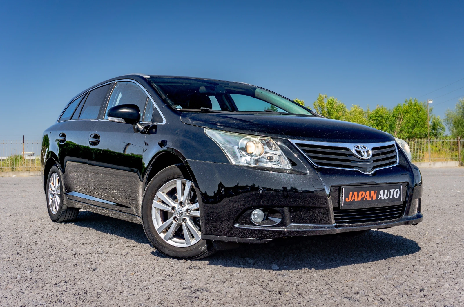Toyota Avensis 1.8 VVT-i | С ГАРАНЦИЯ  - изображение 3