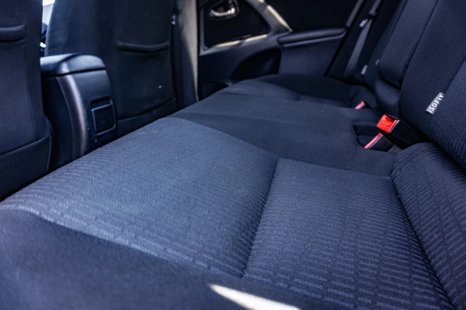 Toyota Avensis 1.8 VVT-i |    | Mobile.bg   16