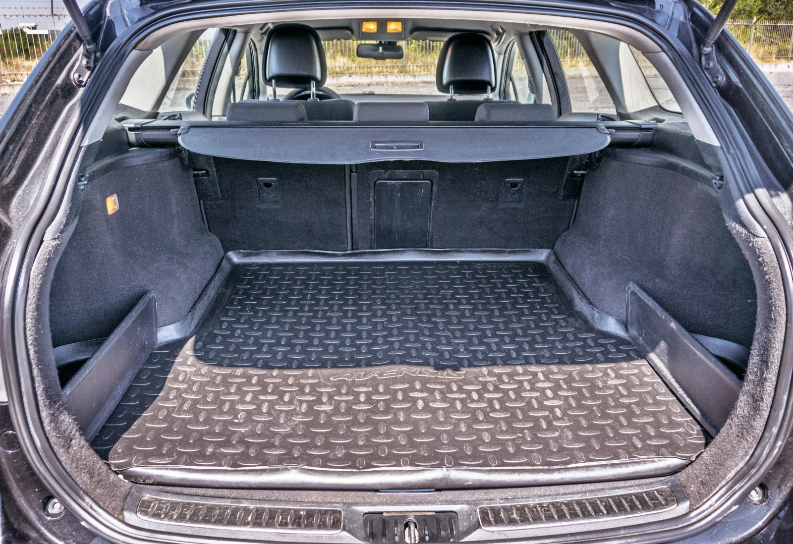 Toyota Avensis 1.8 VVT-i |    | Mobile.bg   17