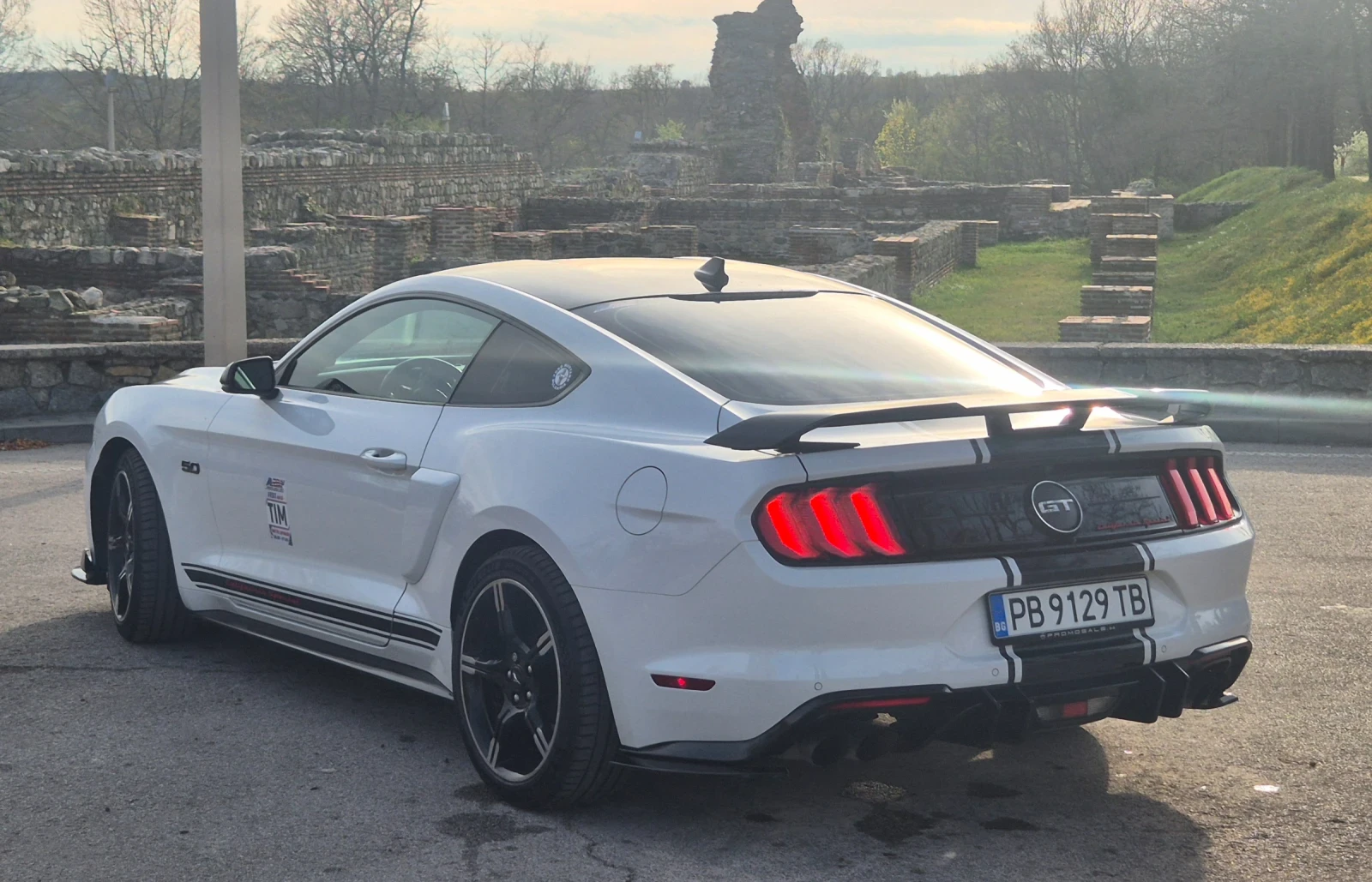 Ford Mustang GT California Special, снимка 3 - Автомобили и джипове - 51851492