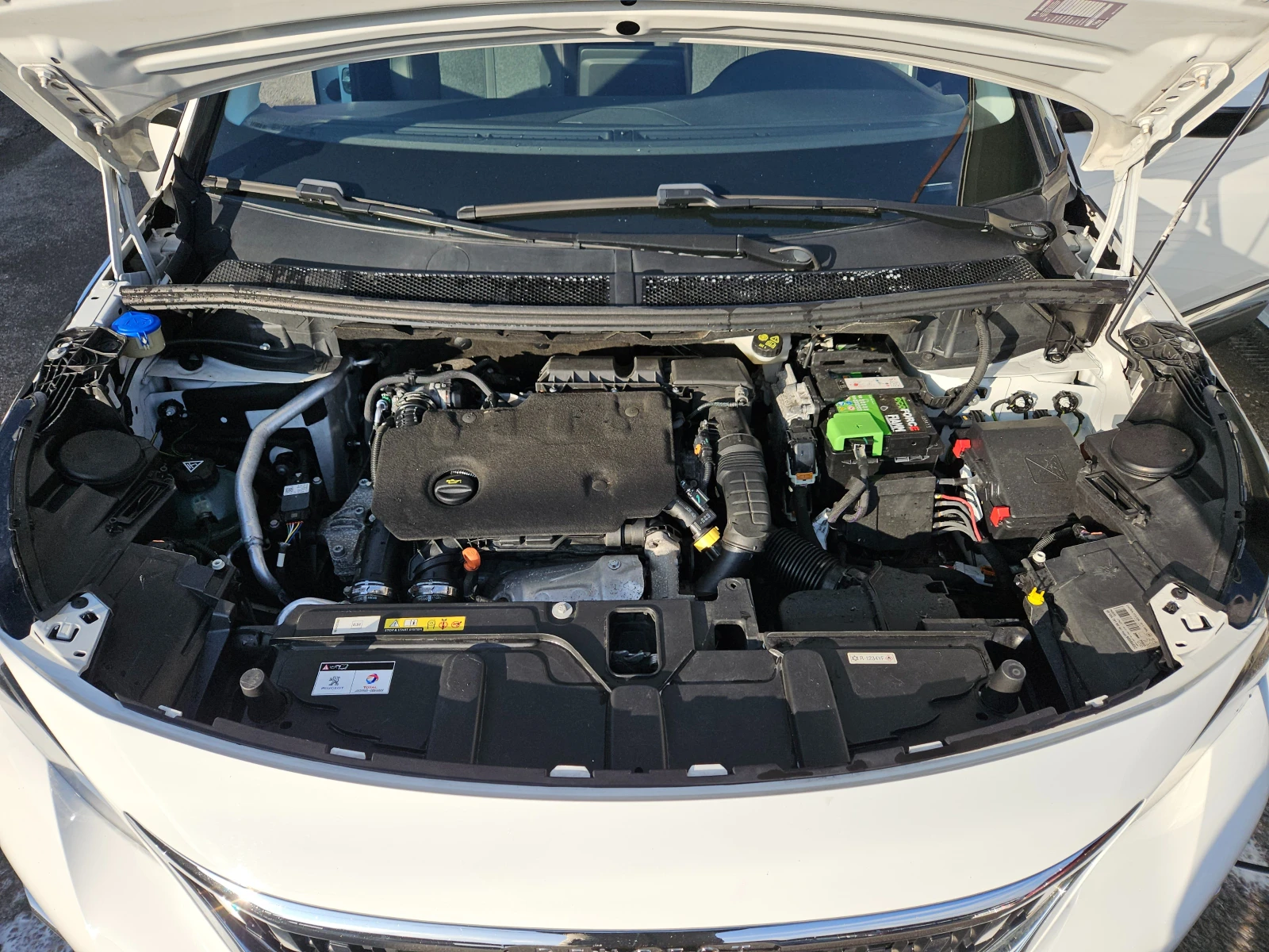 Peugeot 5008 1.5HDI/ALLURE/BLACK FRIDAY/LED/ACC/NAVI/БЛУТУТ/ТОП - изображение 8