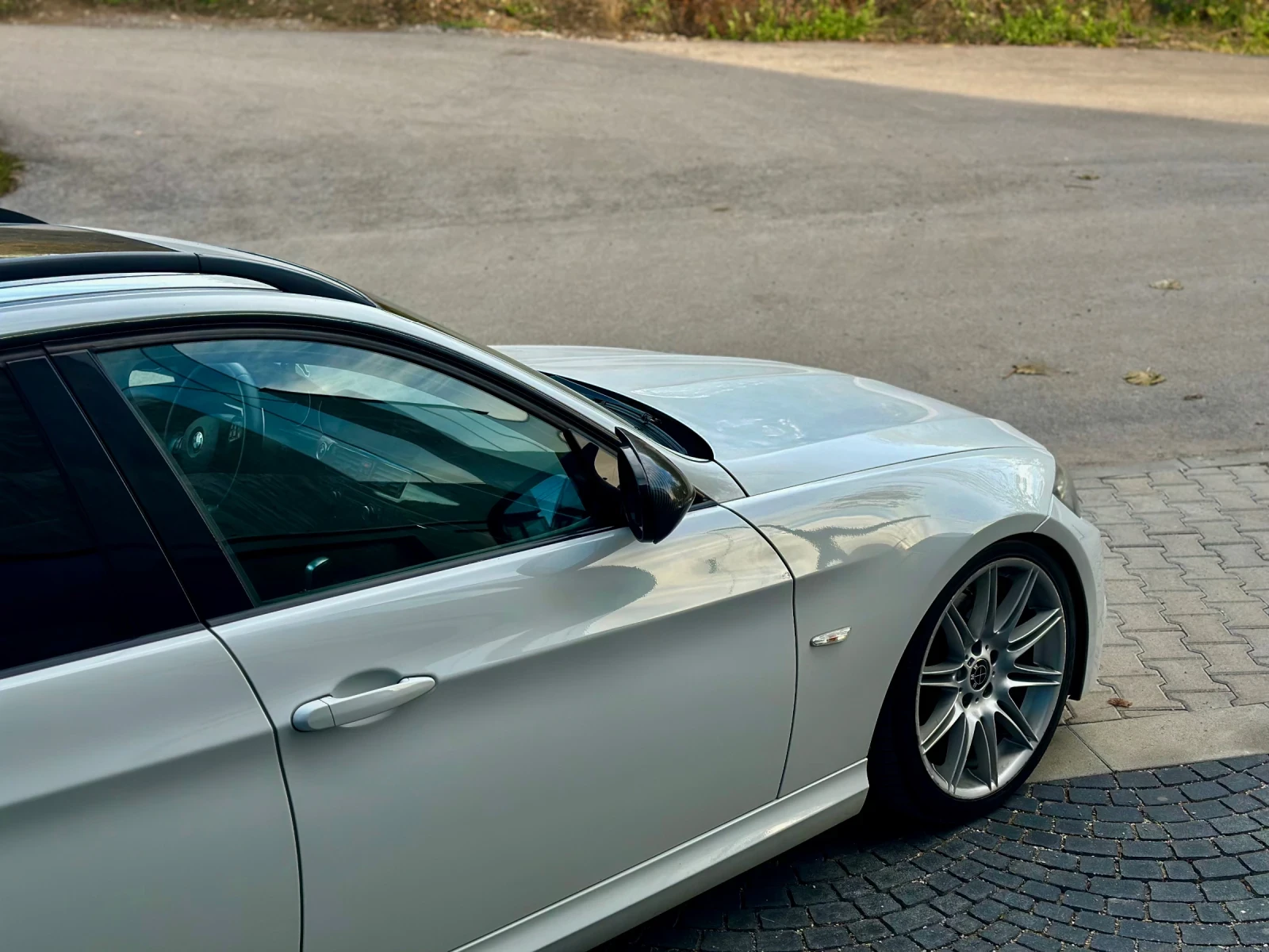 BMW 330  - изображение 6