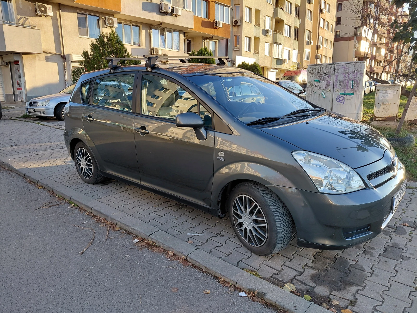 Toyota Corolla verso  - изображение 4