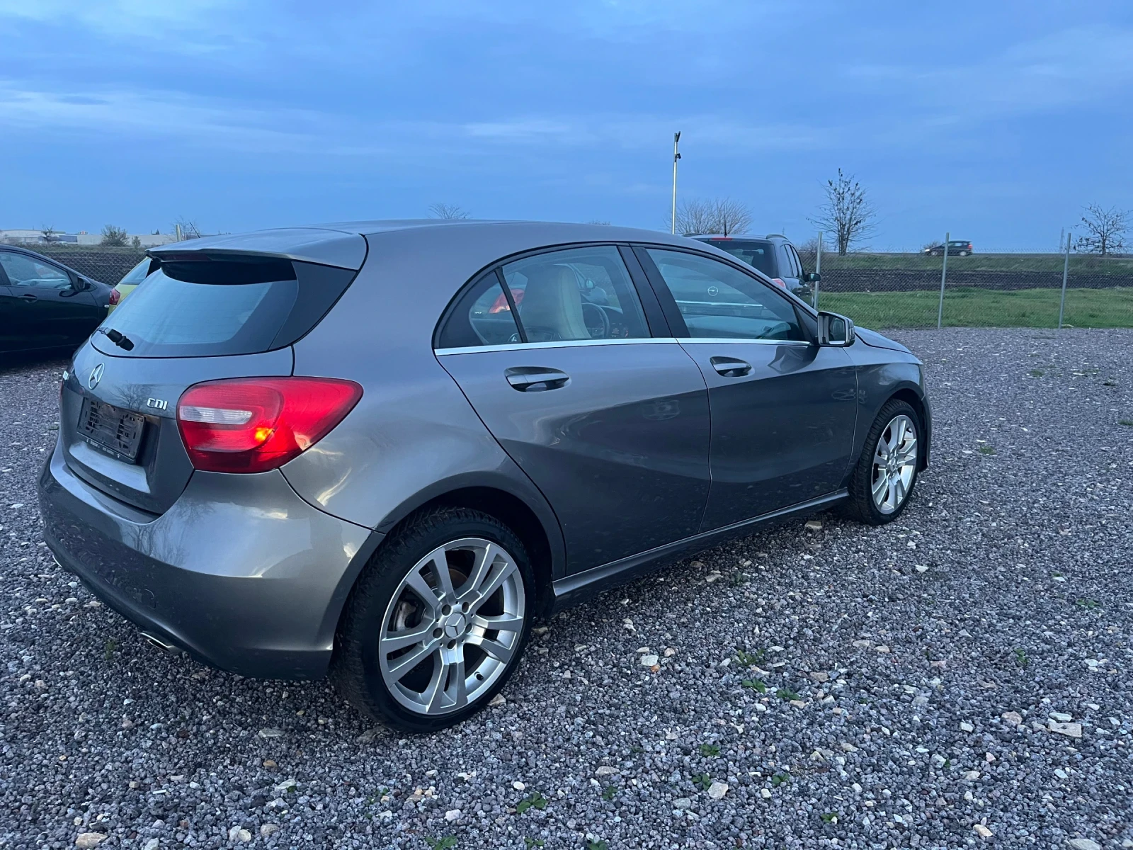 Mercedes-Benz A 180 1.5 109 - изображение 9