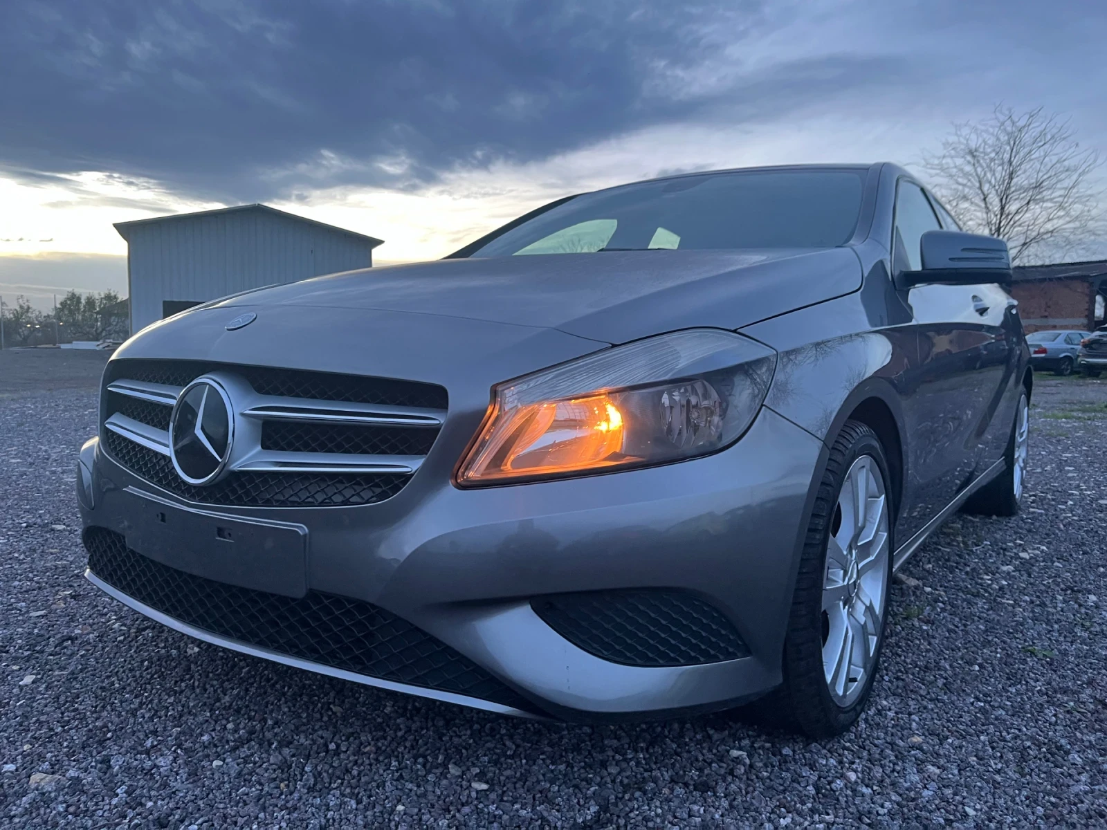 Mercedes-Benz A 180 1.5 109 - изображение 7