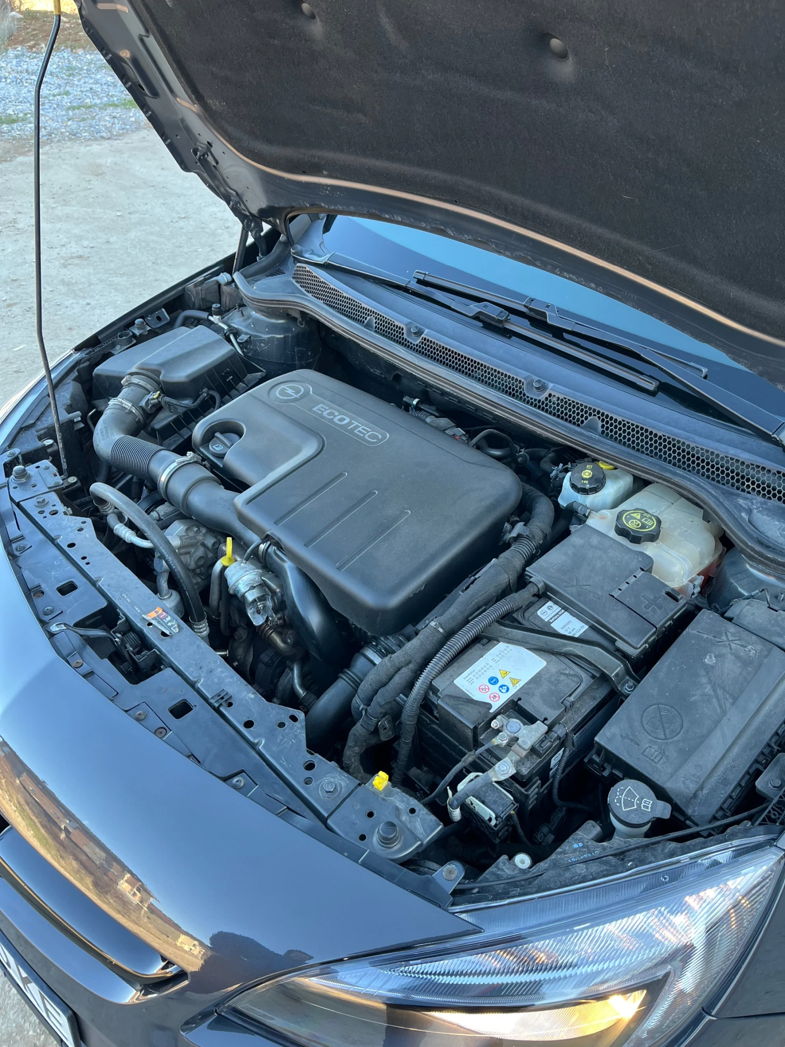 Opel Astra 1.7CDTI ПЕРФЕКТНО СЪСТОЯНИЕ - изображение 10